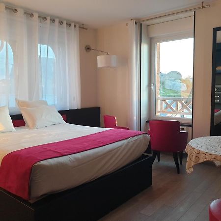 Logis Hotel Saint Guirec Et De La Plage Perros-Guirec Εξωτερικό φωτογραφία